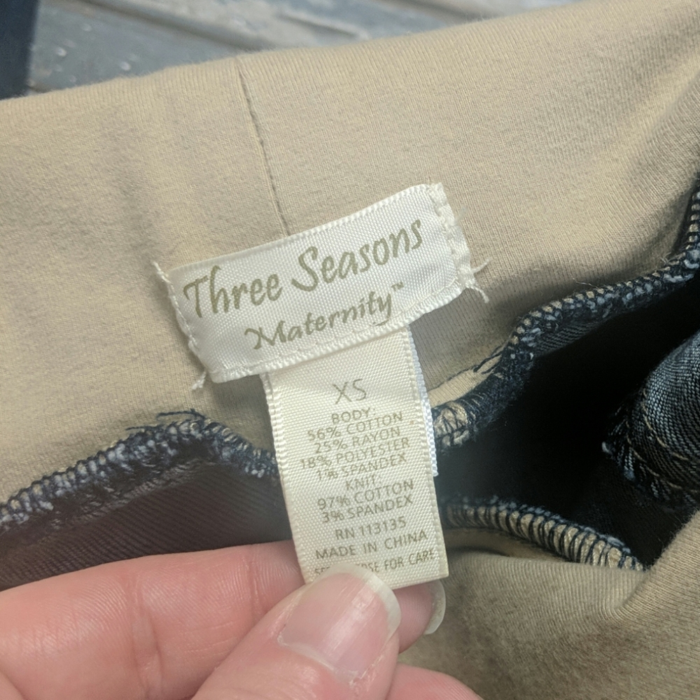 Maternity Jeans - Picture 3 of 4